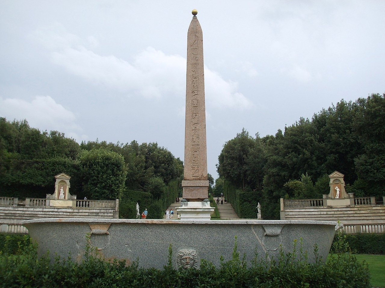 604d764863ae4443f90f9b40 1280px Boboli252C Obelisco 01