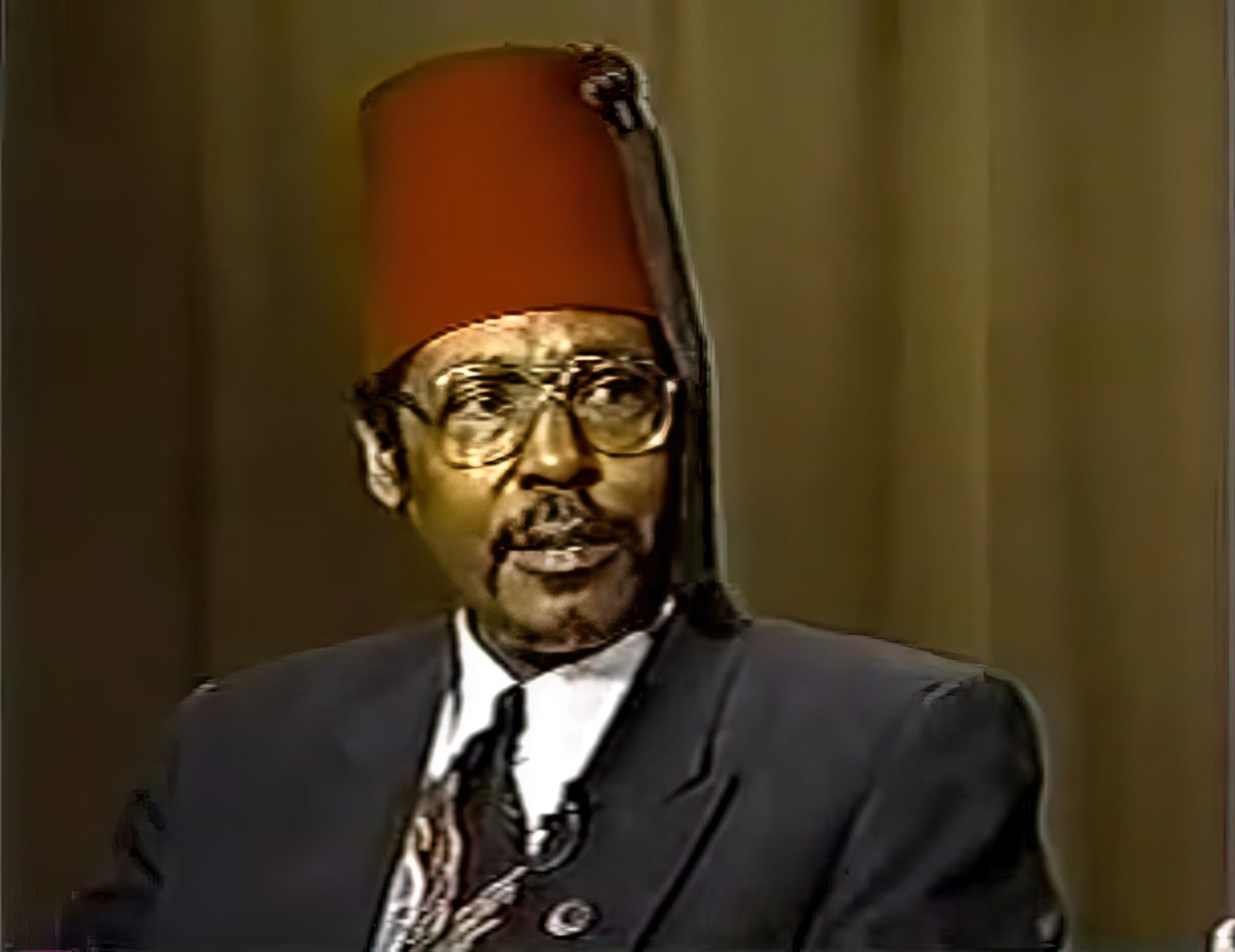 bro. p. davis el hires